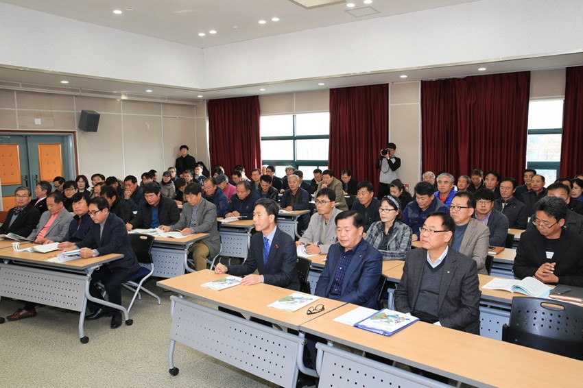 2.예천군, 농축산림분야 공개토론회 개최